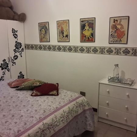 Bed and Breakfast Su Planu Кальярі Номер фото