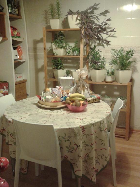 Bed and Breakfast Su Planu Кальярі Номер фото